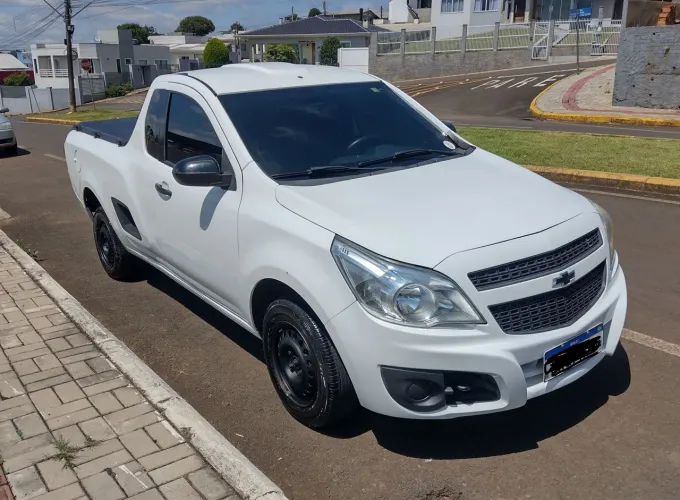 Chevrolet Montana LS 1.4 Econoflex 8V 2P 2015