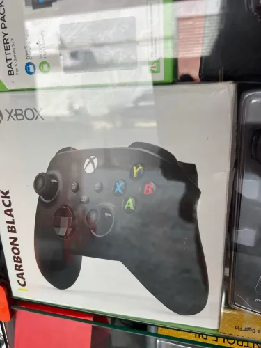 CONTROLES VARIADOS DE VÍDEO GAMES APARTIR DE 150,00