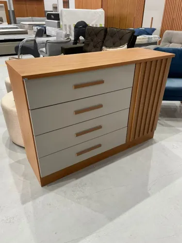 Cômoda Sapateira Ripada (QUEIMA DE SHOWROOM)
