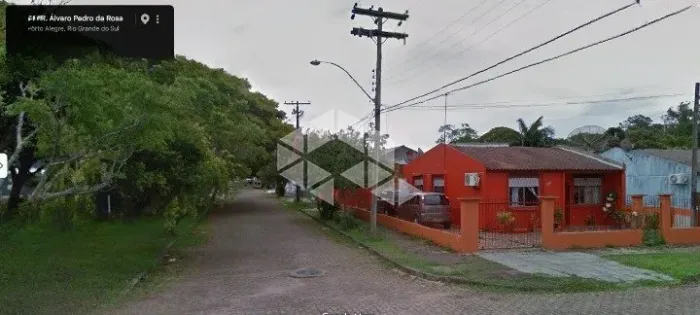 Casa de esquina de 3 dormitórios com + DUAS CASAS/LOFTS externos (quarto, sala, cozinha, b