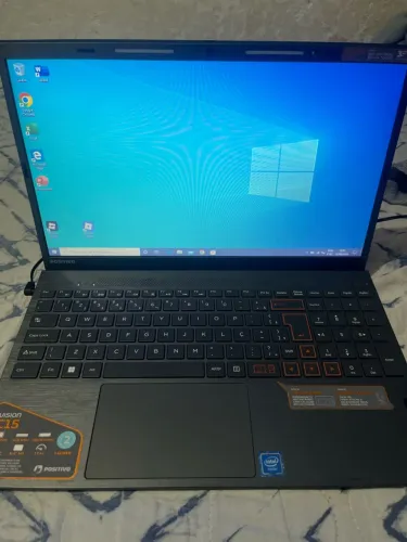 VENDO NOTEBOOK POSITIVO VISION C15