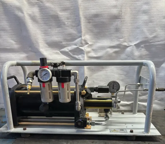 Bomba de teste hidrostático / Booster de nitrogênio 