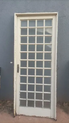 Porta de vidro medida 80 por 213