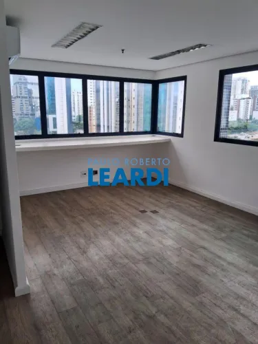 CONJ. COMERCIAL - CAMPO BELO - SP