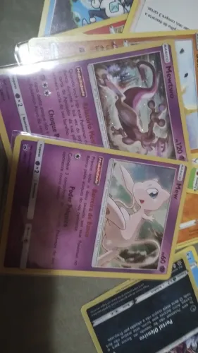 Lote de cartas pokémon ( Contém Mew e Mewtwo)