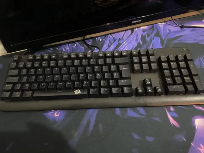 vendo teclado redragon 100%