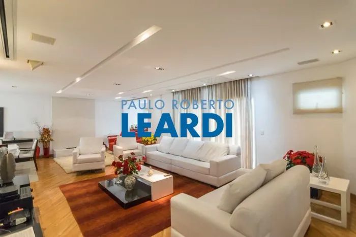CASA EM CONDOMÍNIO - VILA GILDA - SP