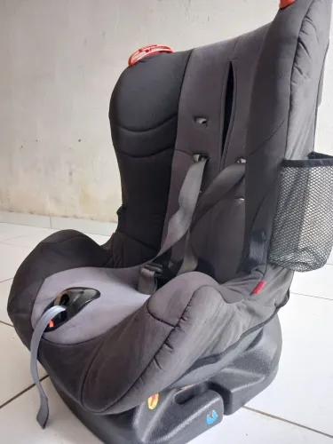 Cadeirinha para carro Safety 1st com recline