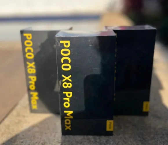 Celular Poco X8 Pro Max 12+512Gb Versão Global Branco e Preto Lacrados Entregamos