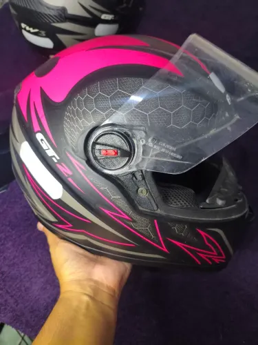 Capacete FW3 GT-Z Rosa Tam. 58 - 2 Viseiras (Preta e Transparente) + Narigueira
