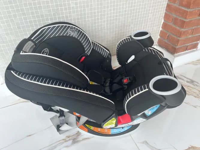 Graco cadeira infantil carro 4ever 4 em 1