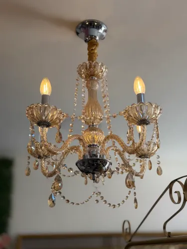 Lustre