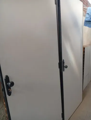 PORTA PARA ESCRITÓRIO 
