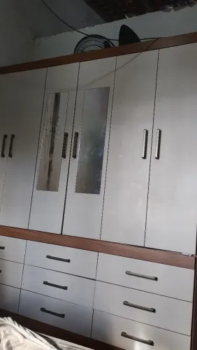 Guarda roupa de casal
