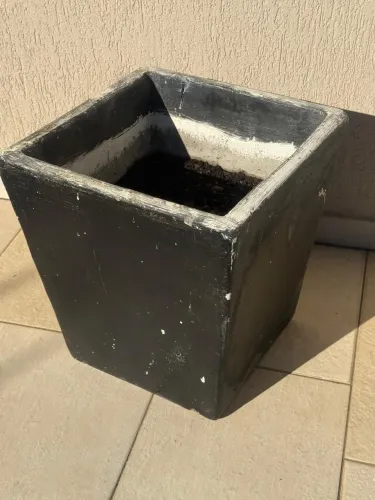Vaso Decorativo Quadrado Preto Grande e Robusto