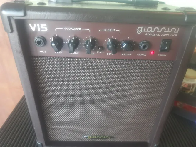 Giannini V15 NOVO, com Chorus integrado. GOSTEI DEMAIS DELE!