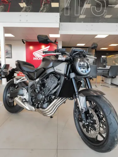 HONDA CB 650R e-clutch 0KM