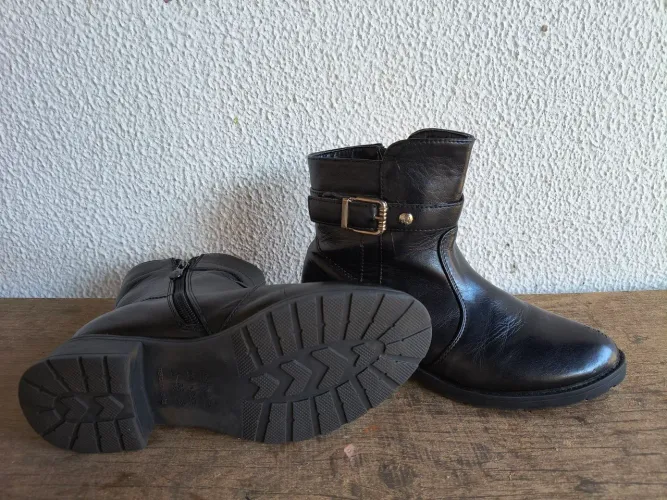 Bota infantil monocity