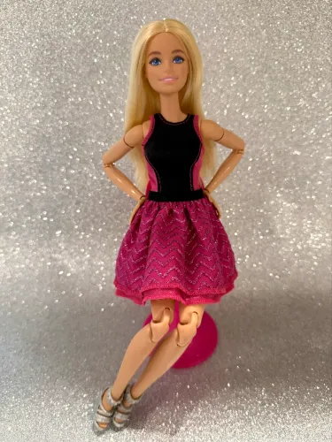 Barbie to move , ever after high monster high