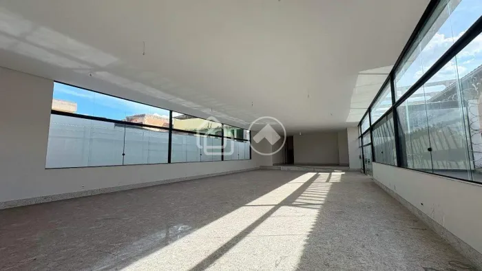 Andar corrido para locação no Palmeiras com 340m²