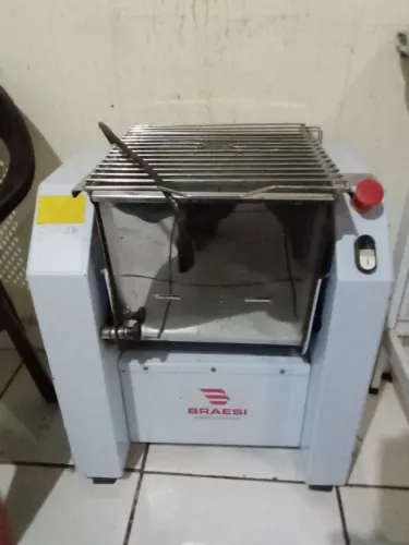 Masseira Semi Rápida 15kg Braesi ALI-15 p/ Pizza Profissional
