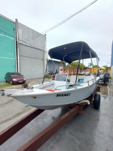 Oportunidade! Lancha Levefort Marajó 16 Pés Motor Evinrude 50HP<br>Motor Evinrude 50HP