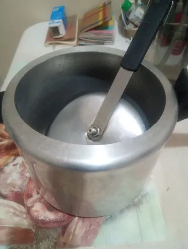 Panela de pressão 4,5L vende- se