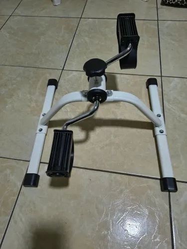 Mini bicicleta ergométrica - Fisioterapia