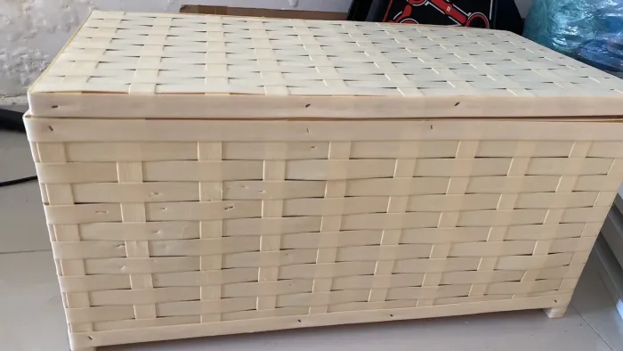 Bau de Roupa Suja de Fibra Sintética 60 litros