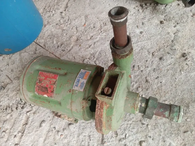 Moto Bomba Schneider 