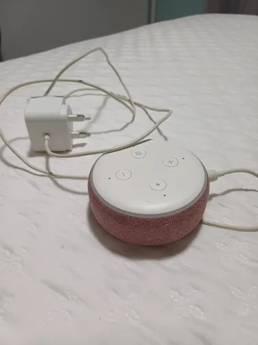 Alexa 3 geração,  com assistente virtual,  (original Amazon)