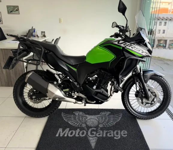 Kawasaki Versys-X 300 - 2025 COM 2.000KM 