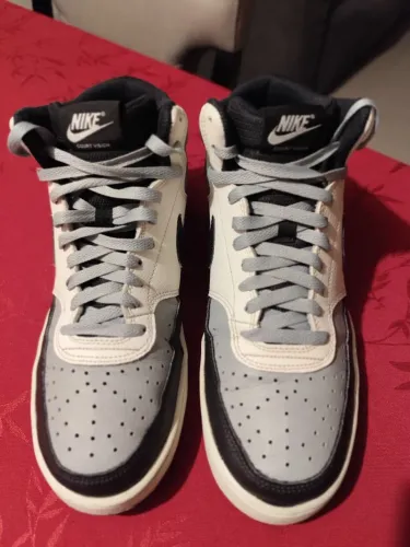 Tênis Nike Court Vision Mid - 42