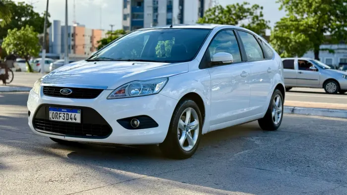 Ford Focus 1.6 S/se/se Plus Flex 8v/16v 5P 2013