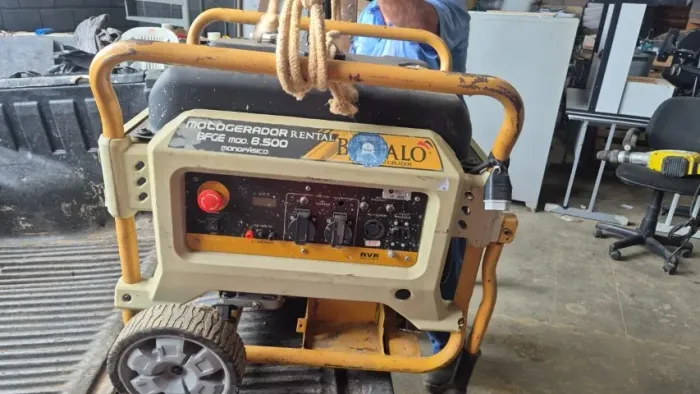 Motogerador a Gasolina Búfalo BFGE 8.500 - Rental Monofásico