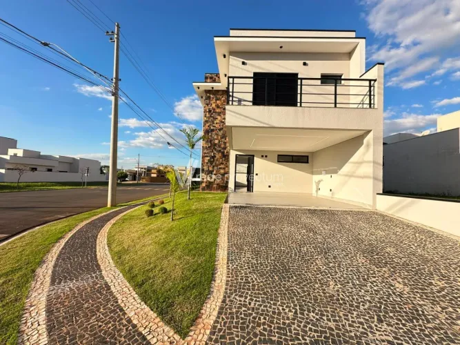 Casa à venda no condomínio Terras da Estância em Paulínia.