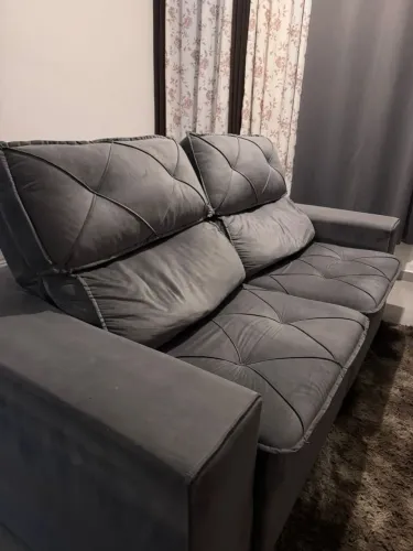 SOFA RETRÁTIL EM MOLAS ENSACADAS