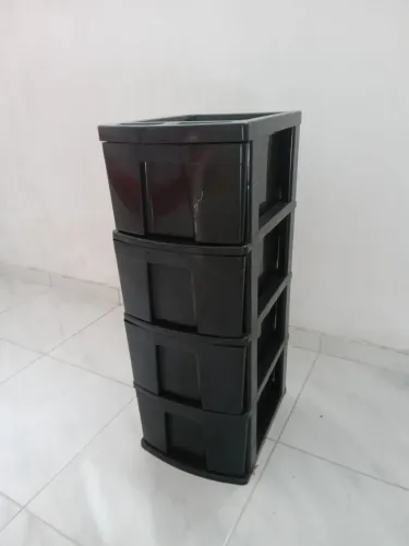 Gaveteiro usado