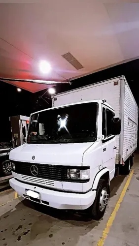 MB 710