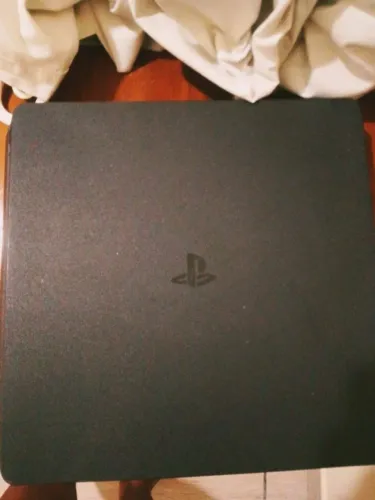 Ps4 Slim 500tb + jogos (leia a descrição)
