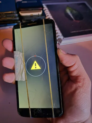 Celular Moto G6 funcionando (leia descrição)