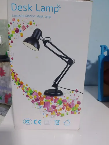 Desk lamp