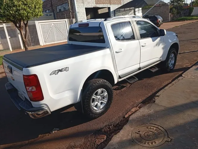 Chevrolet S10 Pick-up LT 2.8 TDI 4X4 CD Diesel 2016