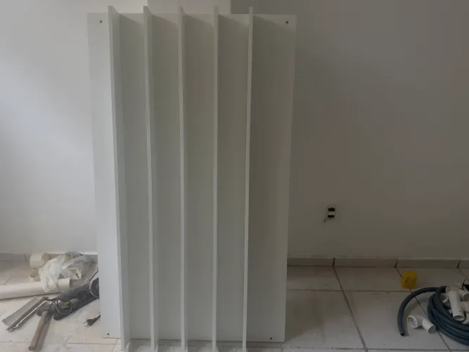 Expositor de Esmaltes de Parede - Grande Capacidade