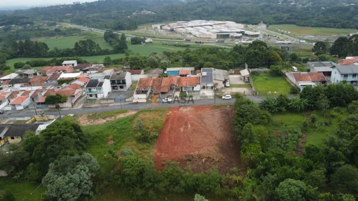 TERRENO ESPAÇOSO - 4 FRAÇÕES - PRÓXIMO AO CITY CENTER OUTLET PREMIUM - BR-277
