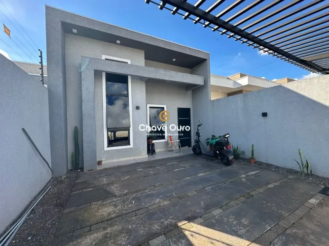 Casa no Loteamento Valencia com 3 quartos - R$ 380.000,00 - Cascavel/PR