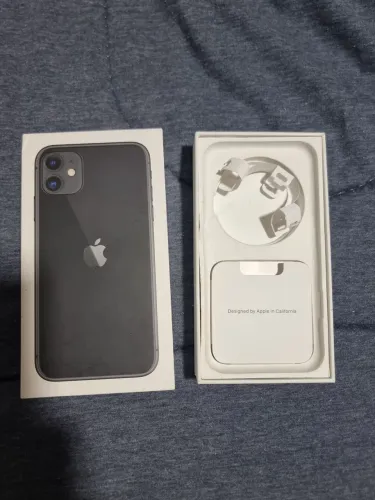 VENDO SOMENTE A CAIXA IPHONE 11 PRETO 64GB