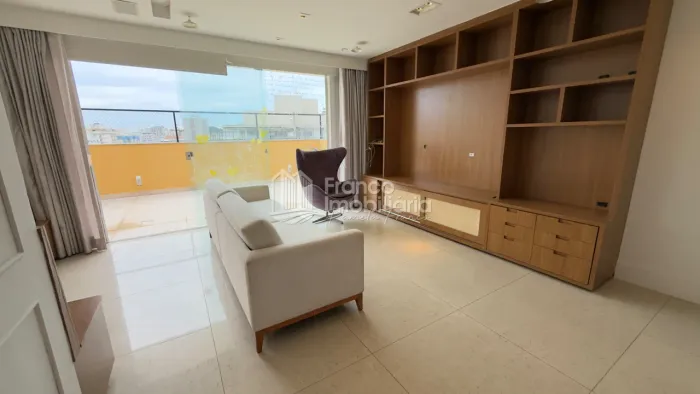 Cobertura linear para venda com 160 metros quadrados com 3 quartos em Vital Brazil - Niter
