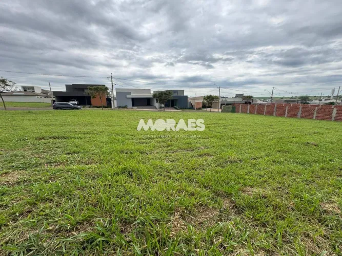 Terreno à venda, 420 m² por R$ 400.000 - No Residencial Cyrela - Bauru/SP