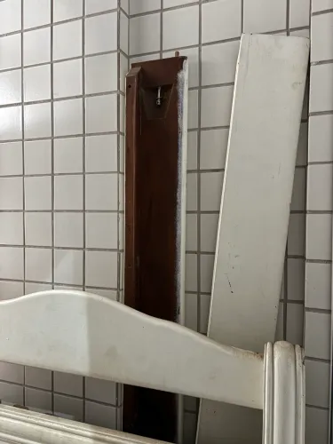 Cama de solteiro madeira maciça